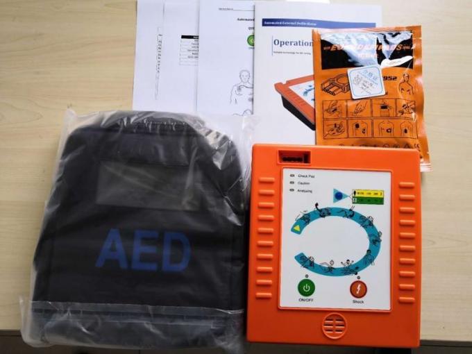 200 Joule Defibrillator Eksternal Otomatis AED Dalam Darurat Medis 3000mAh